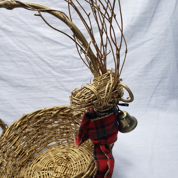 Two Wicker Holiday Christmas Wicker Baskets Letters Noel and Rustic Reindeer - Picture 7 of 14